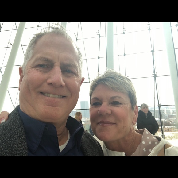 Meet your Posher, Vicki - Picture 2 of 2